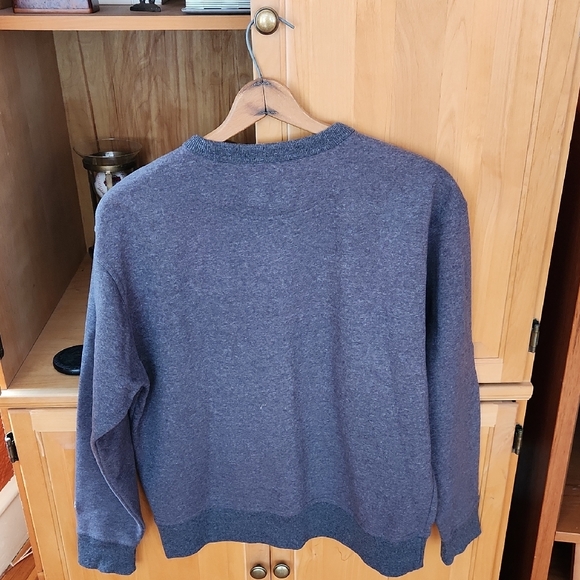 Champion Crewneck Sweatshirt - Picture 4 of 4